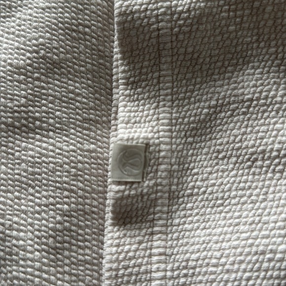 Lululemon waffle sweatshirt - Picture 3 of 3